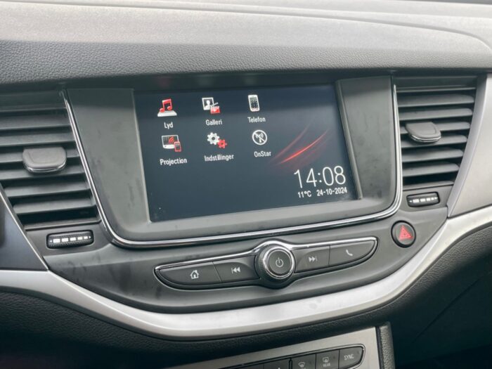 Opel Astra T 105 Enjoy Sports Tourer 2018 - Image 15