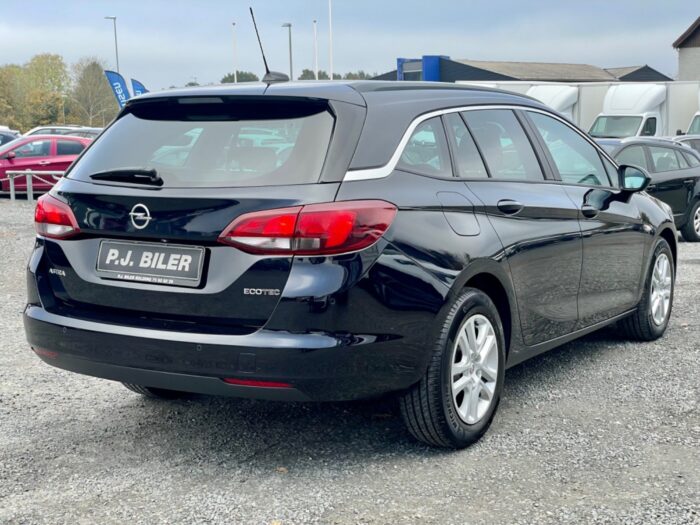 Opel Astra T 105 Enjoy Sports Tourer 2018 - Image 4