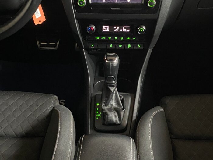 Skoda Rapid TSi 110 Ambition DSG 2019 - Image 14