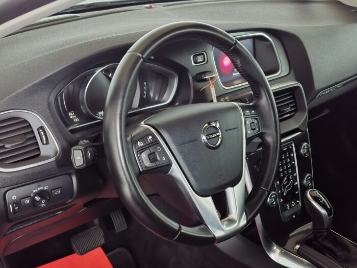 Volvo V40 CC D3 150 Momentum aut. 2017 - Image 8