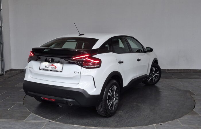Citroën C4 PureTech 100 Live 2021 - Image 2