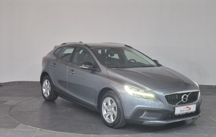 Volvo V40 CC D3 150 Momentum aut. 2017 - Image 4