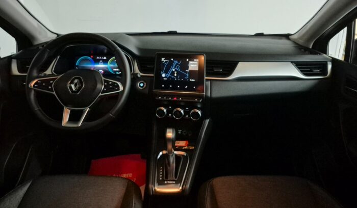 Renault Captur E-Tech Zen 2022 - Image 9