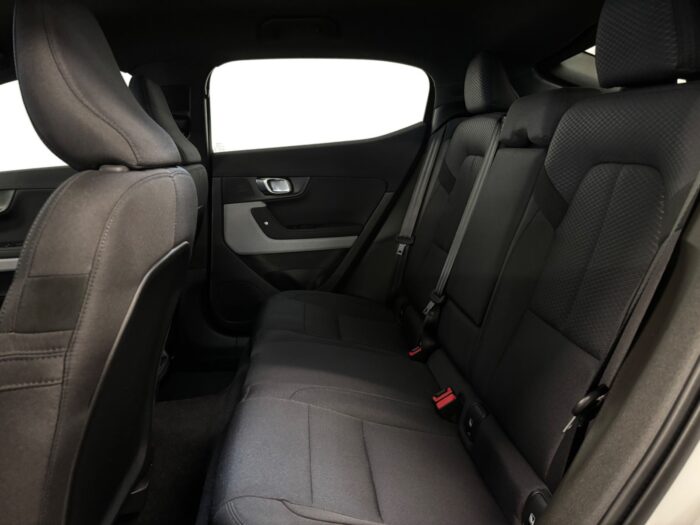 Polestar 2 Long Range AWD 2023 - Image 14