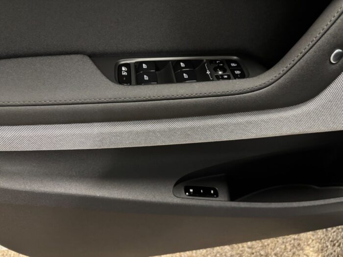 Polestar 2 Long Range AWD 2023 - Image 12