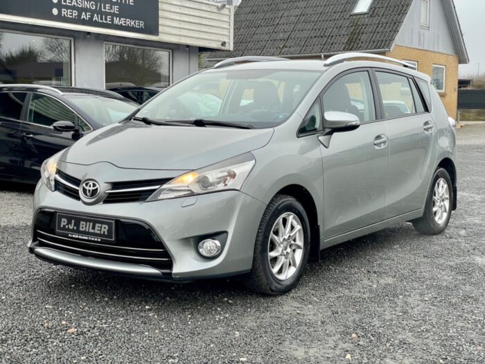 Toyota Verso VVT-i T2 Touch 7prs 2013 - Billede 2