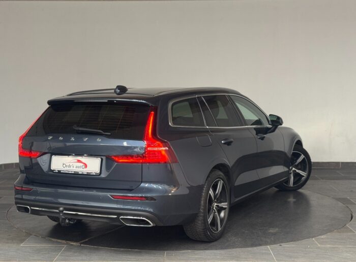 Volvo V60 B4 197 Inscription aut. 2022 - Image 3