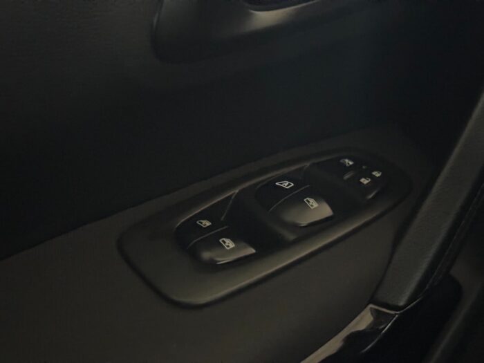 Renault Kadjar dCi 110 Zen EDC 2018 - Image 13