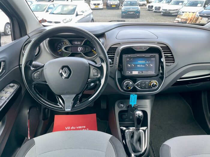 Renault Captur TCe 120 Dynamique EDC 2015 - Image 6