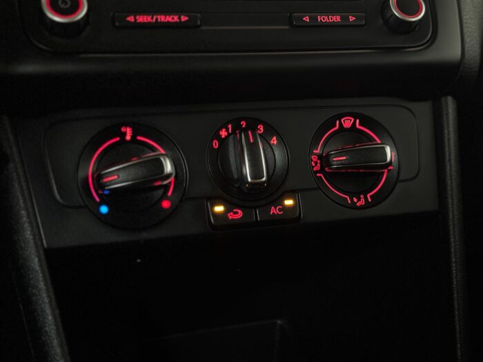 VW Polo TSi 90 Comfortline 2013 - Image 11