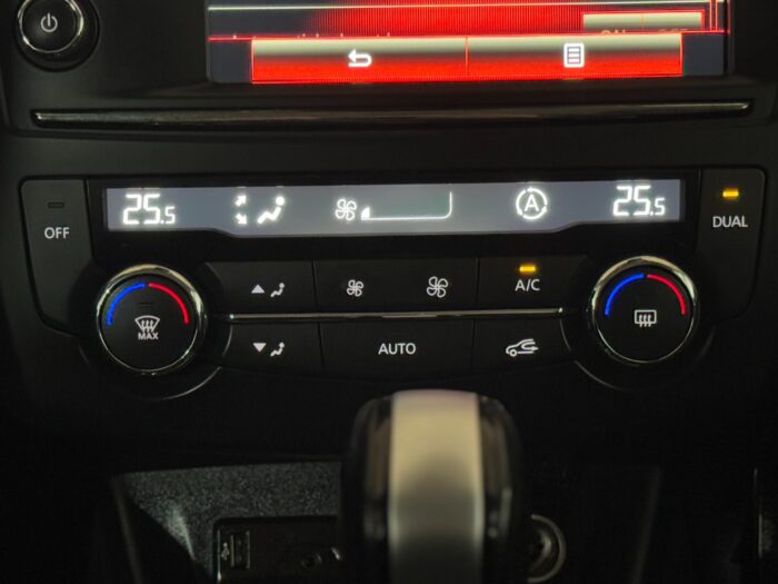 Renault Kadjar dCi 110 Zen EDC 2018 - Image 11