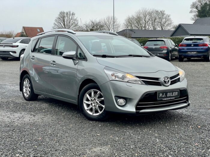 Toyota Verso VVT-i T2 Touch 7prs 2013