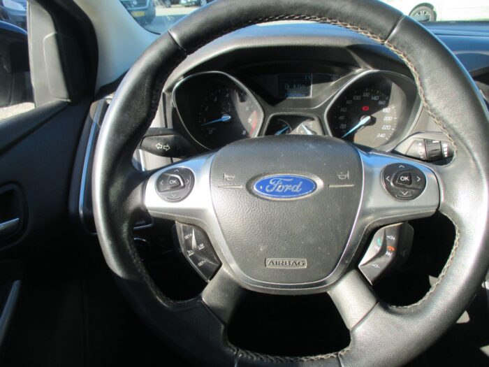 Ford Focus SCTi 182 Titanium stc. 2011 - Billede 17