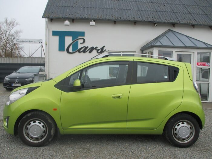 Chevrolet Spark L 2010 - Image 2