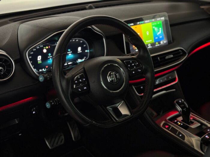 MG EHS PHEV Luxury 2021 - Image 10
