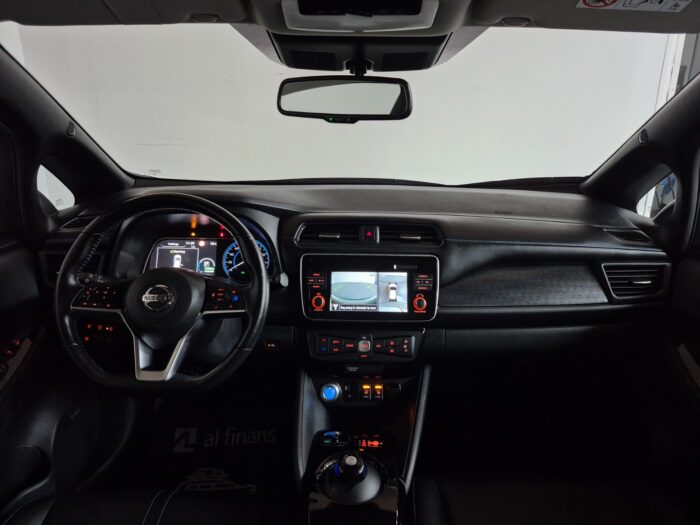 Nissan Leaf Tekna 2019 - Image 10