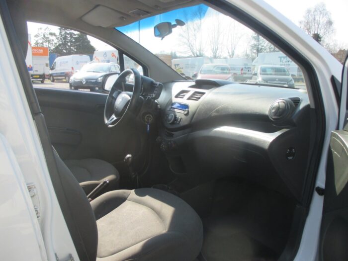 Chevrolet Spark LS 2010 - Image 9