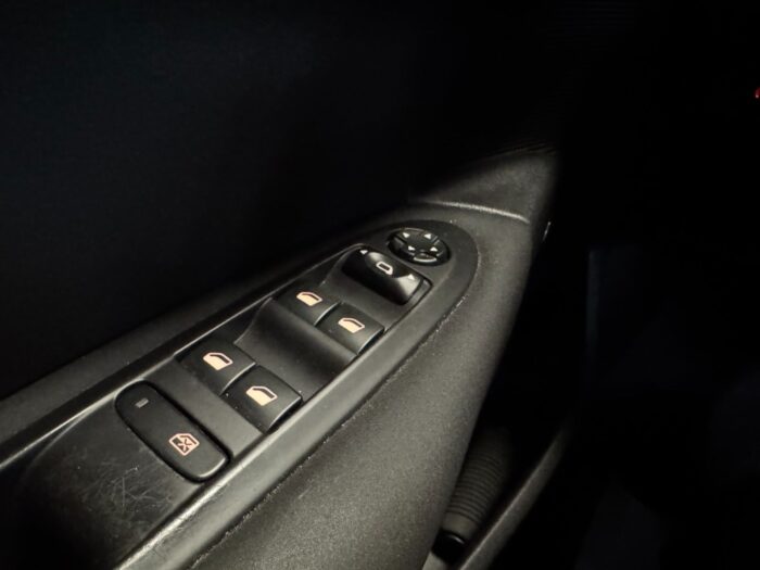 Citroën C4 e-HDi 112 Seduction E6G 2012 - Image 21