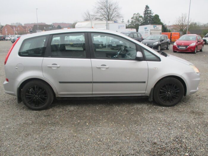 Ford C-MAX Ambiente 2010 - Image 6