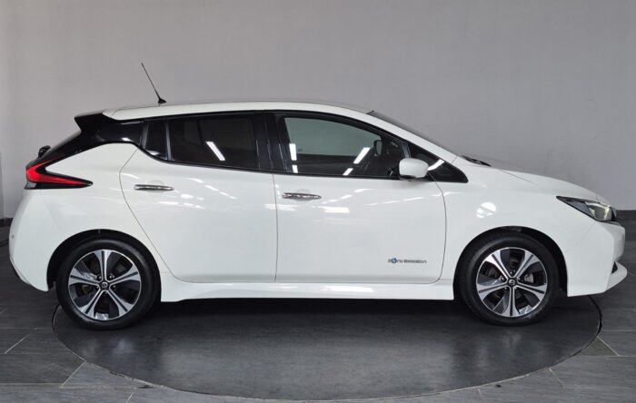 Nissan Leaf Tekna 2019 - Image 3