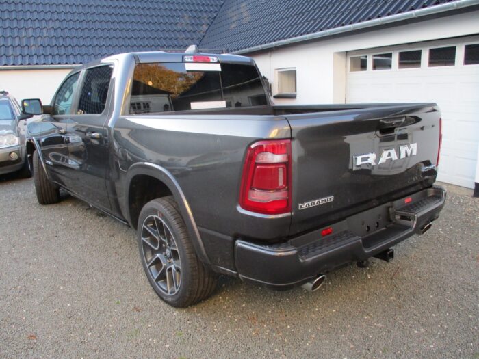 Dodge RAM 1500 V8 Hemi Laramie Night Edition aut. 2020 - Billede 2