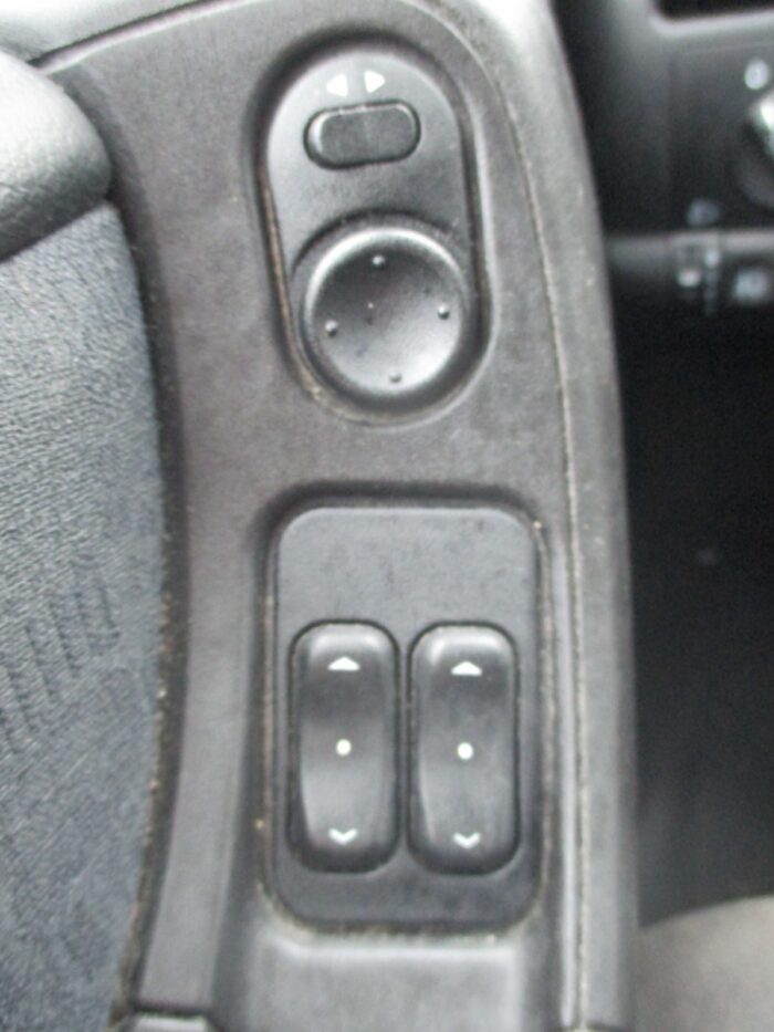 Opel Zafira 16V CDX 1999 - Image 11
