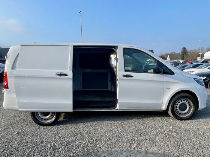 Mercedes Vito 114 CDi Kassevogn aut. L RWD 2023 - Billede 6