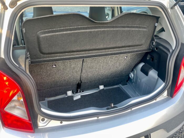 Seat Mii 75 Style aut. 2013 - Image 11