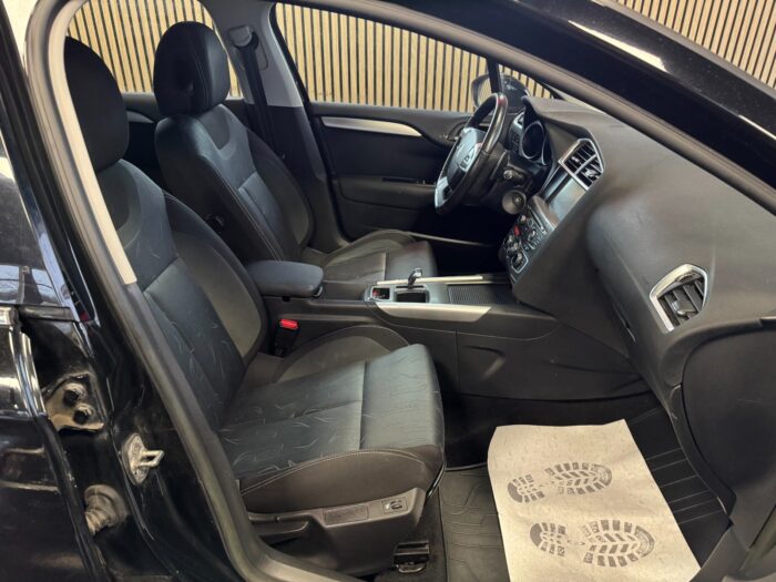 Citroën C4 e-HDi 112 Seduction E6G 2012 - Image 16