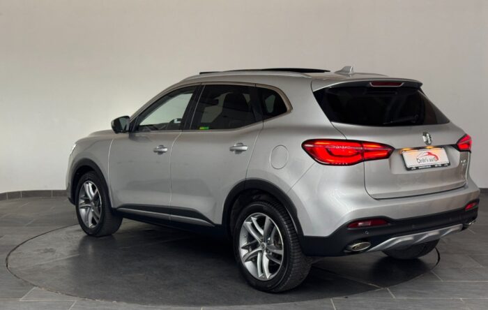 MG EHS PHEV Luxury 2021 - Image 5