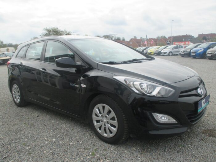 Hyundai i30 GDi Comfort CW Eco 2013 - Image 5