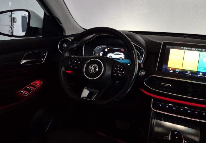 MG EHS PHEV Luxury 2022 - Image 15