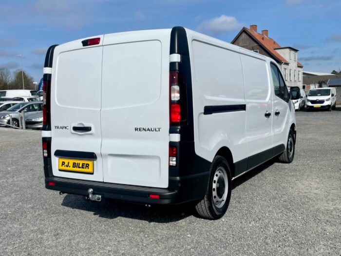 Renault Trafic dCi 130 L2H1 Tekno 2025 - Image 4