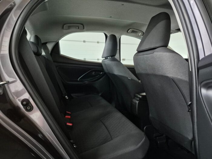 Mazda 2 Hybrid Agile CVT 2023 - Image 11