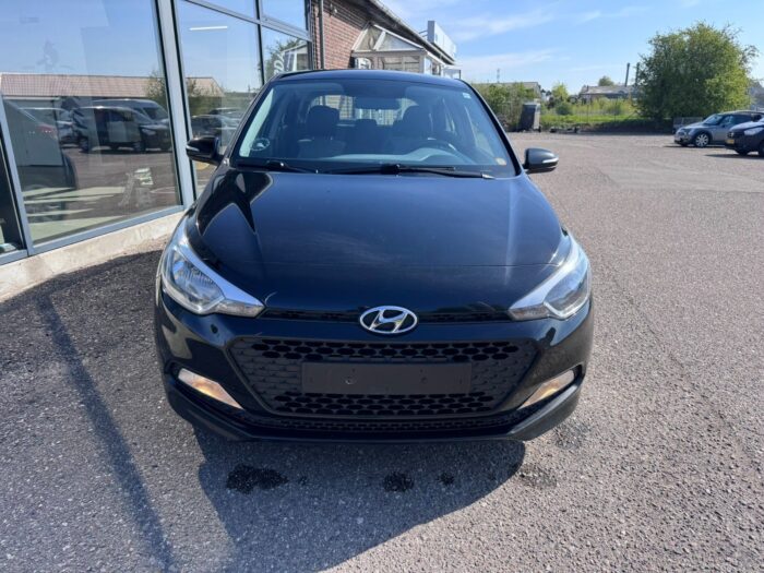 Hyundai i20 Move 2016 - Image 2