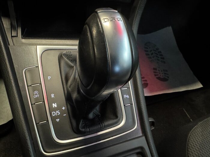 VW Golf VII TSi 130 Comfortline DSG 2019 - Image 20