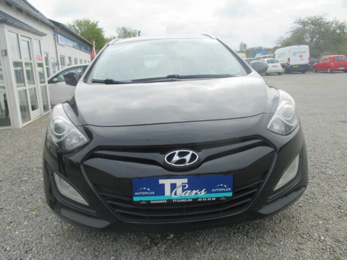 Hyundai i30 GDi Comfort CW Eco 2013 - Image 6