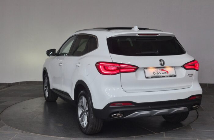 MG EHS PHEV Luxury 2022 - Image 7