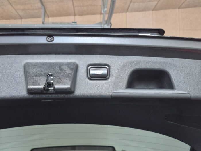 Kia Ceed PHEV Upgrade+ SW DCT 2021 - Image 16