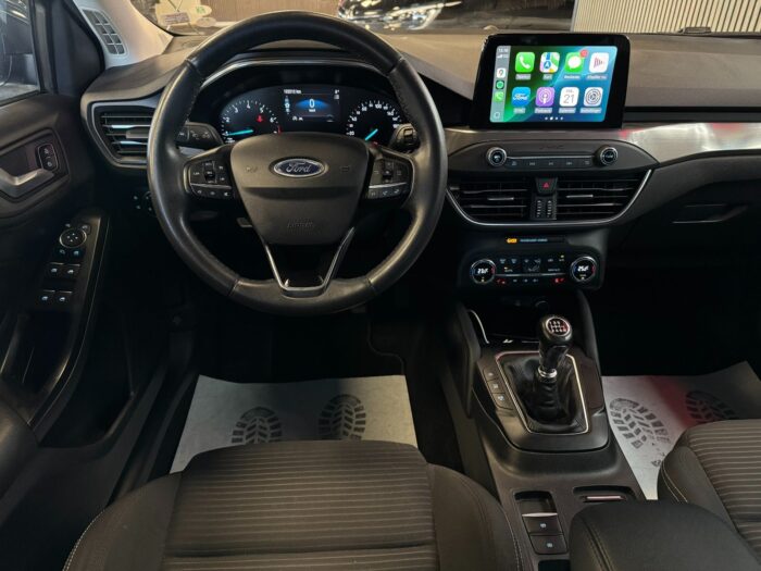 Ford Focus EcoBoost Titanium 2019 - Image 11