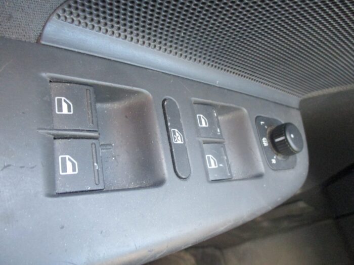 VW Golf V FSi Trendline DSG 2005 - Image 11