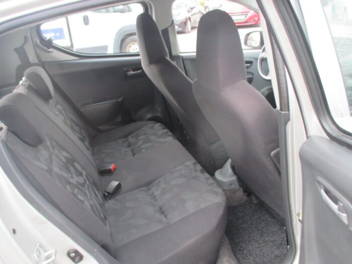 Suzuki Alto GL 2009 - Image 9