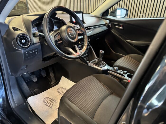 Mazda 2 SkyActiv-G 90 Niseko 2018 - Image 14