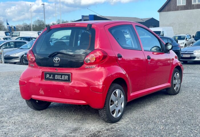 Toyota Aygo  2008 - Image 4