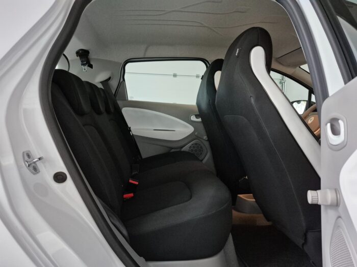 Renault Zoe Life 2019 - Image 12