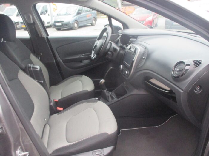 Renault Captur TCe 90 Expression 2015 - Image 10