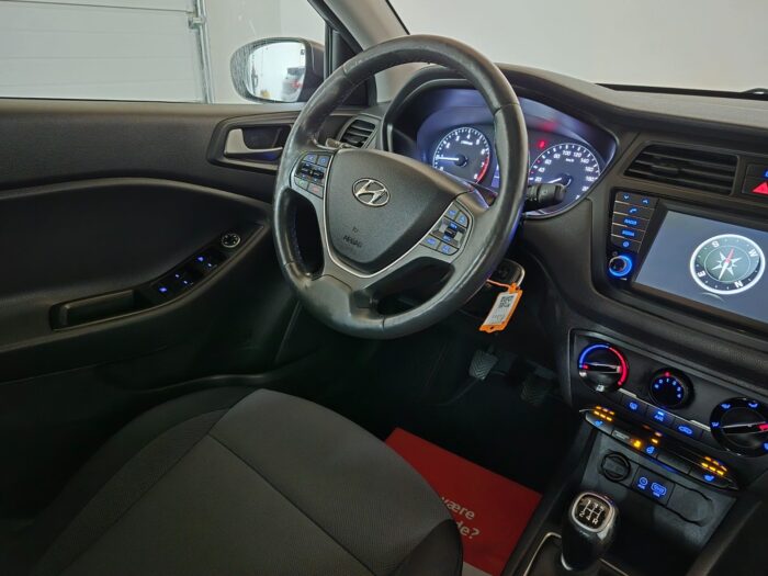 Hyundai i20 Trend 2018 - Image 13
