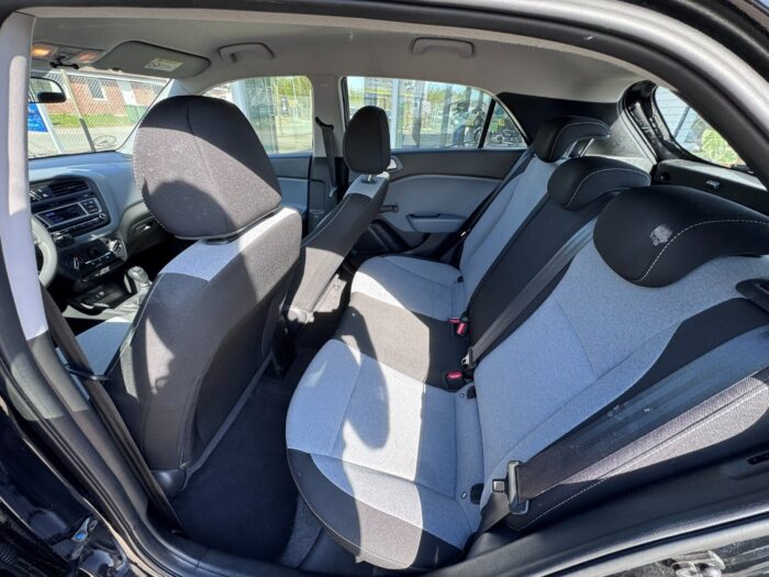 Hyundai i20 Move 2016 - Image 8