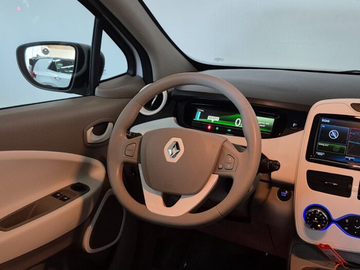 Renault Zoe Life 2019 - Image 15