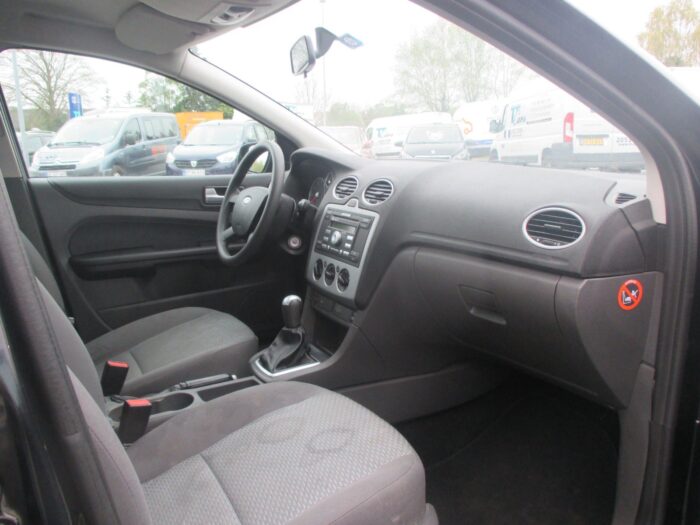 Ford Focus Trend stc. 2006 - Image 9
